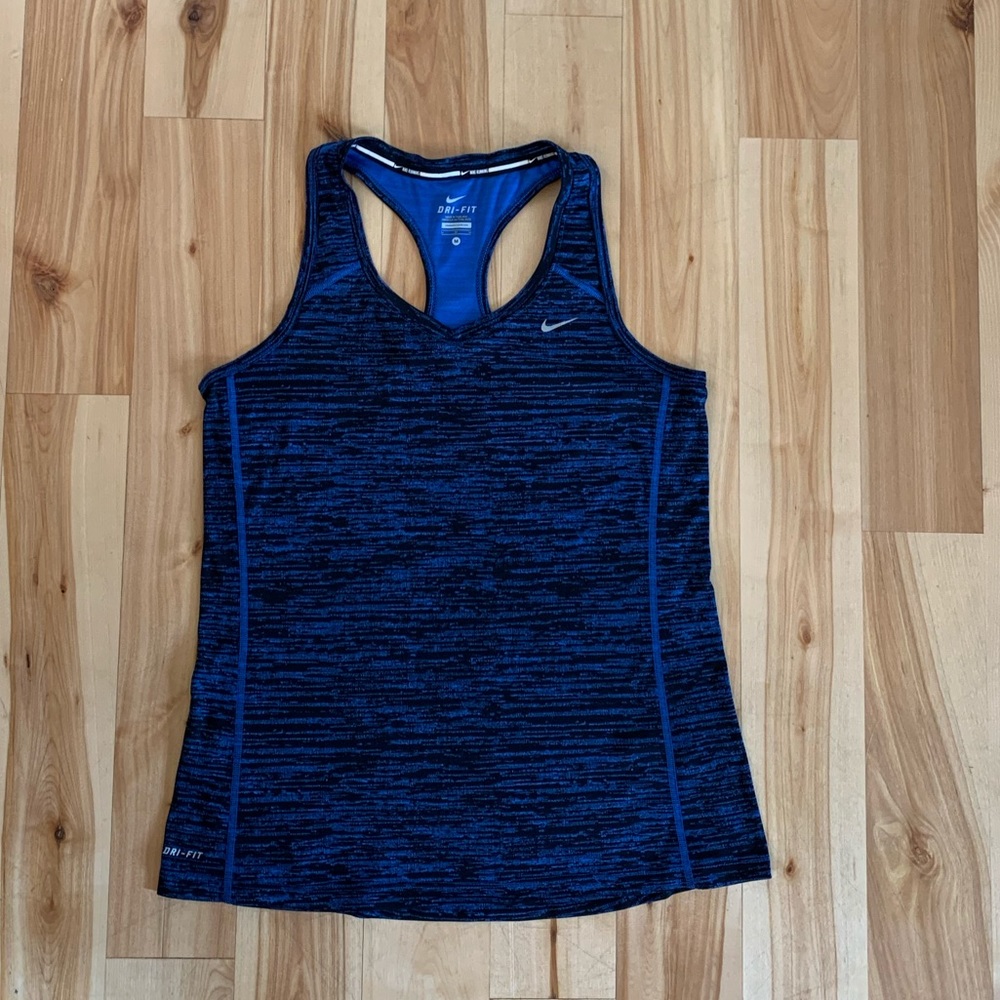 💥 2/$10 Nike workout tank
